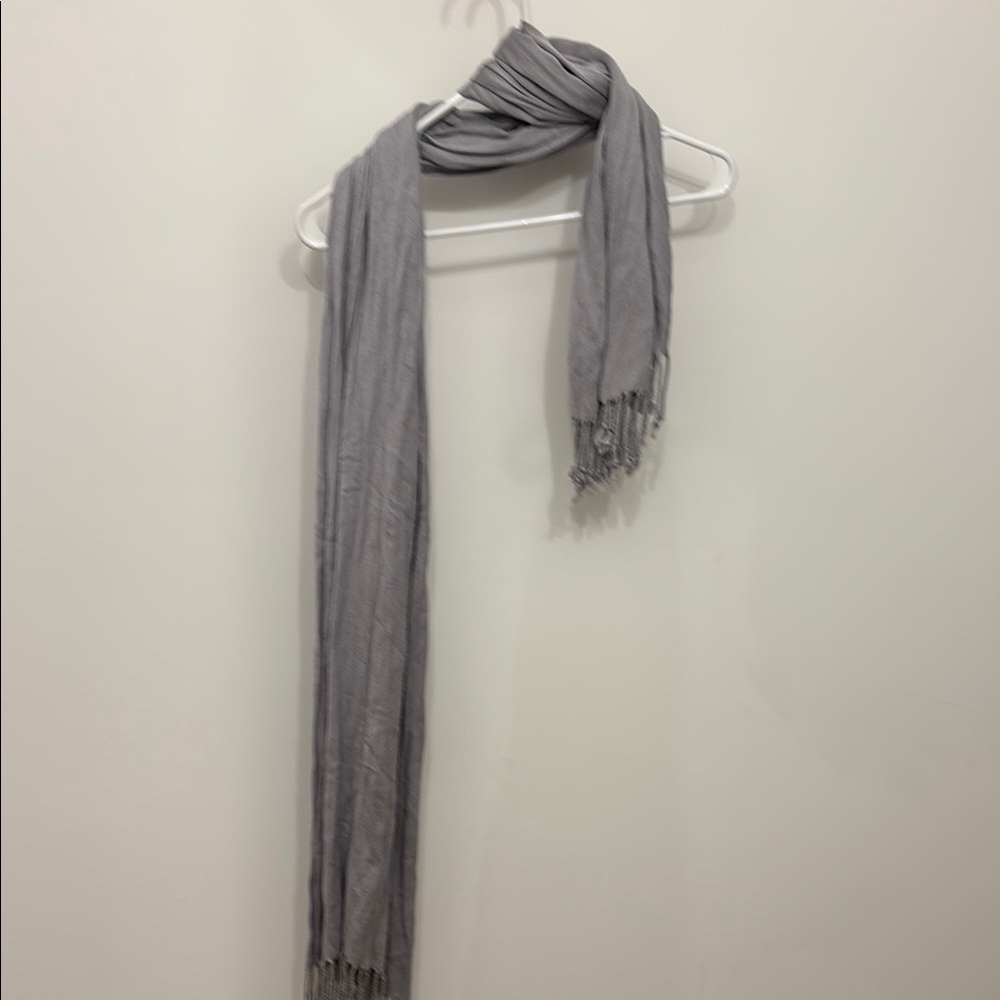 Elegant Gray Scarf